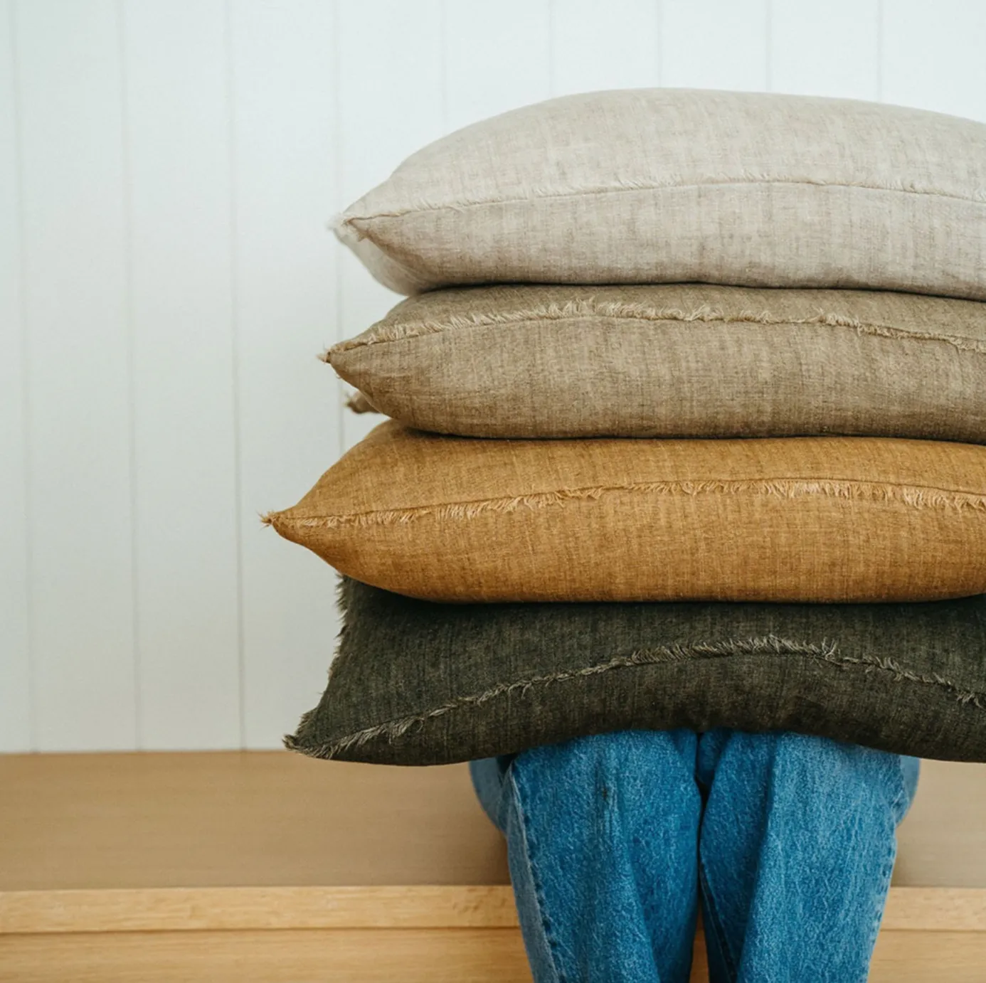 24x24 Lina Linen Pillow, Avocado