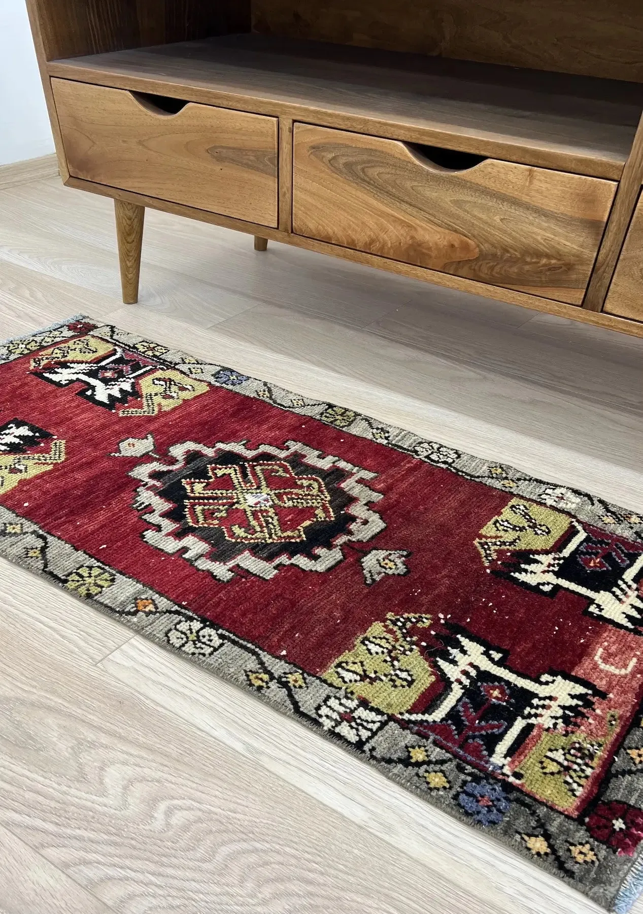 Etheline - Vintage Turkish Small Rug