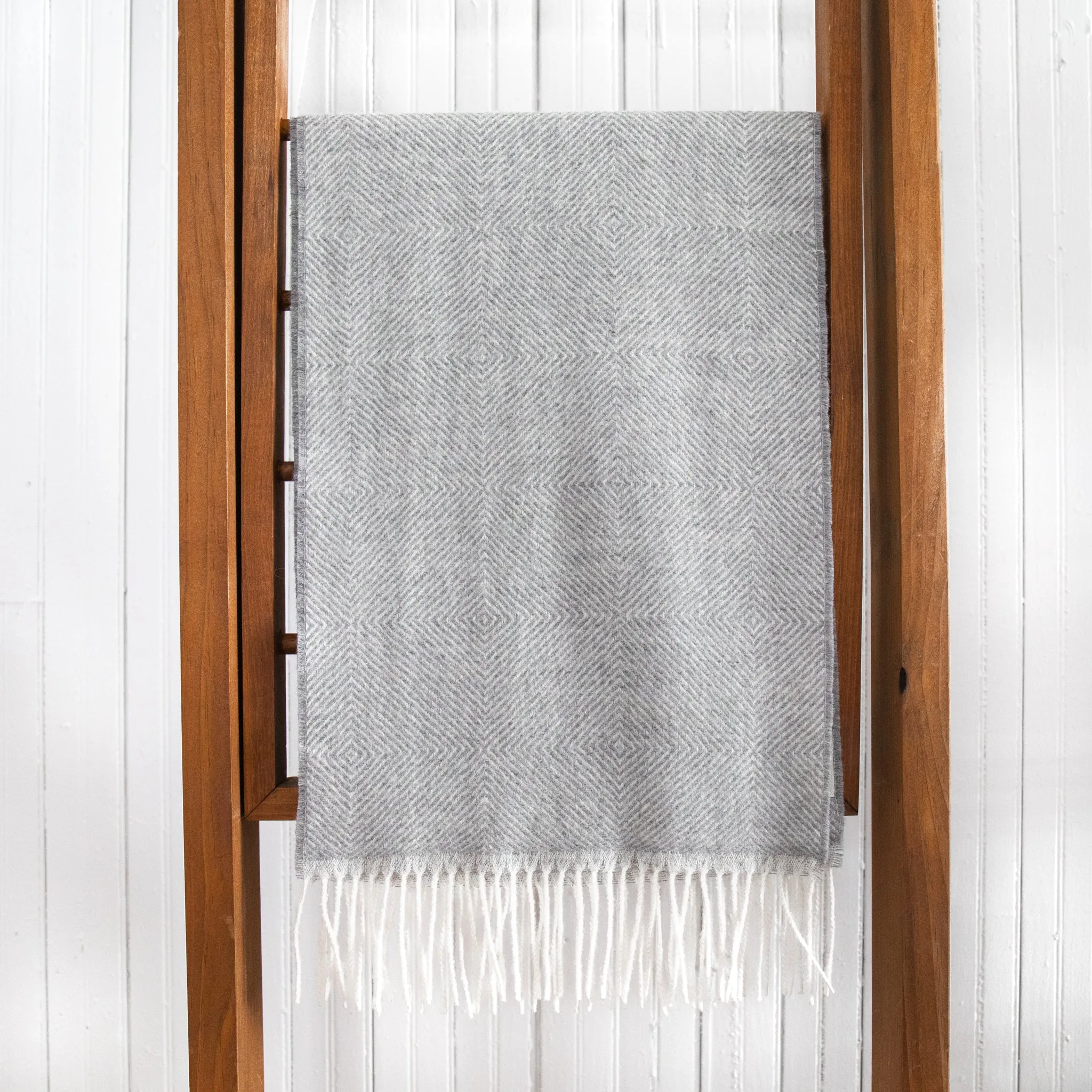 Fluff Diamond Pattern Baby Alpaca Scarf