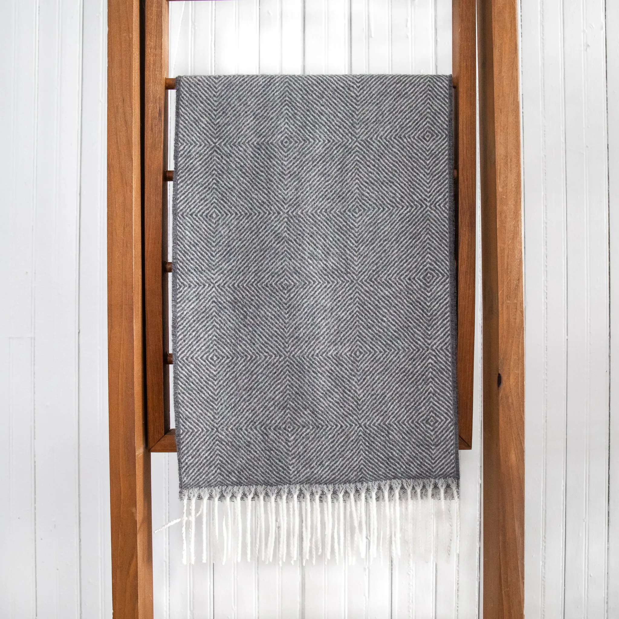 Fluff Diamond Pattern Baby Alpaca Scarf