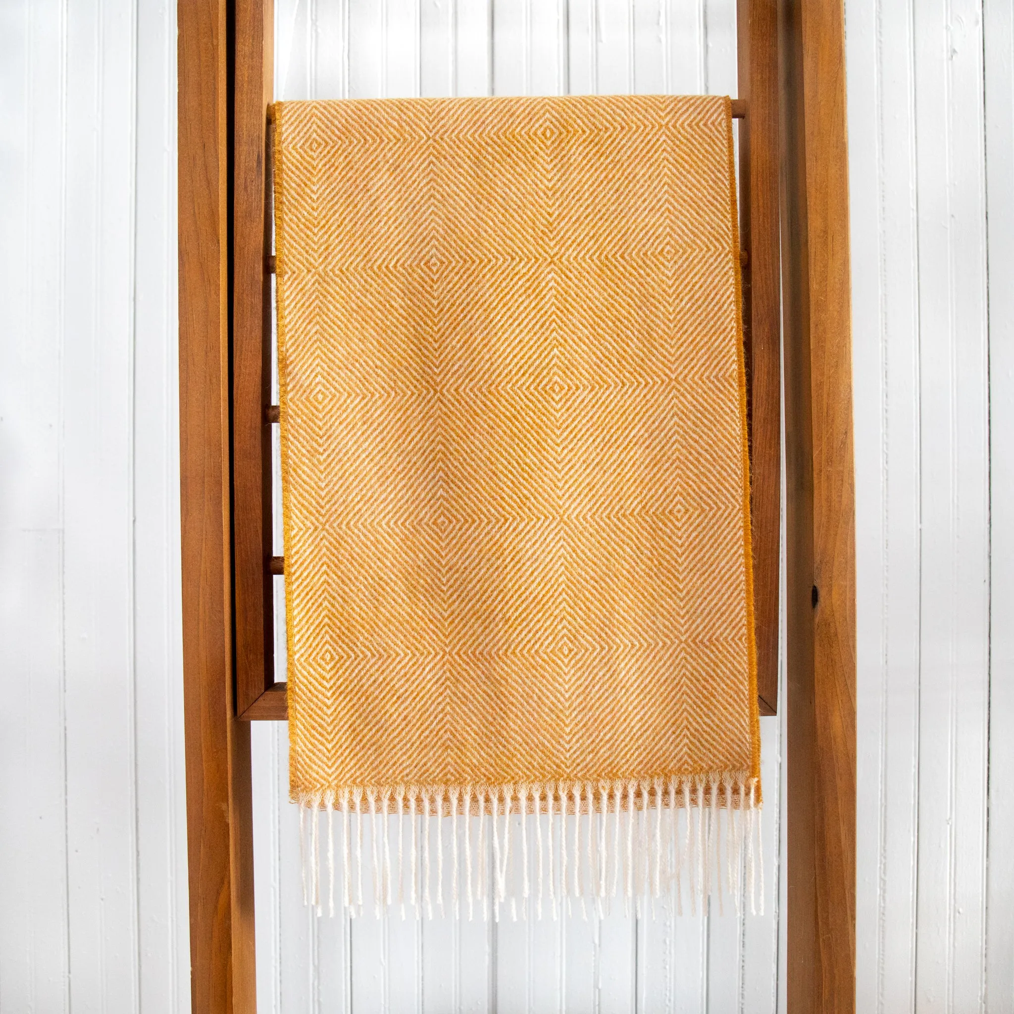 Fluff Diamond Pattern Baby Alpaca Scarf