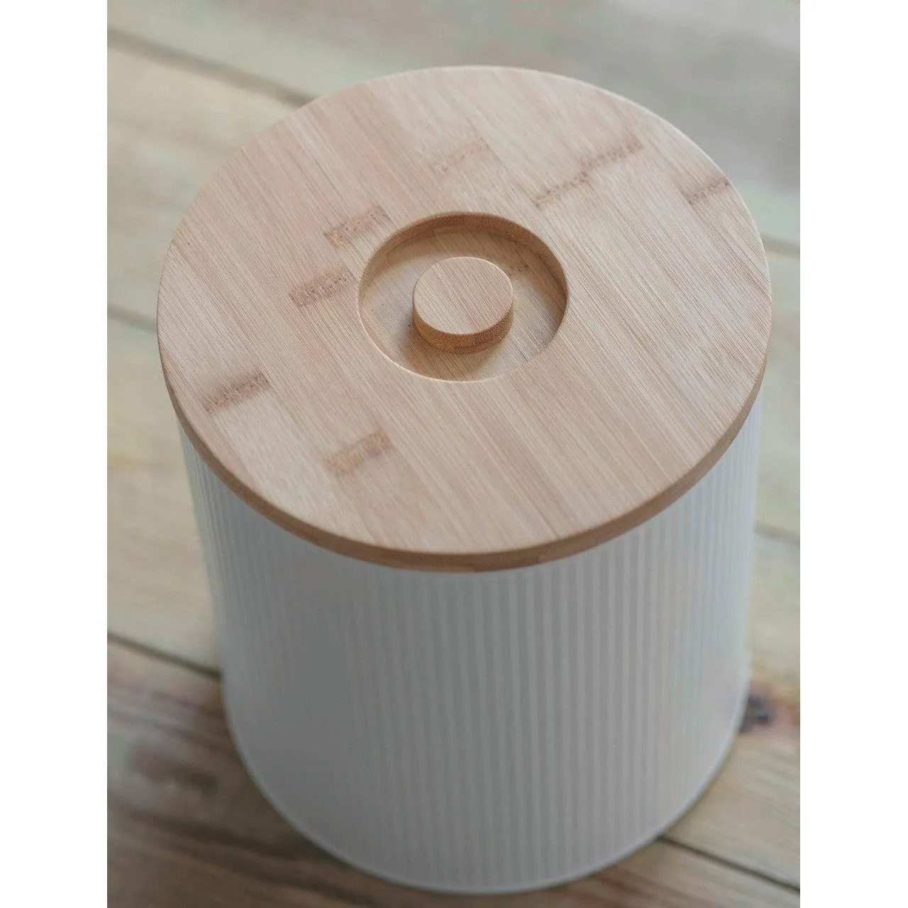 Kinloch Pet Bin | Small | Lily White