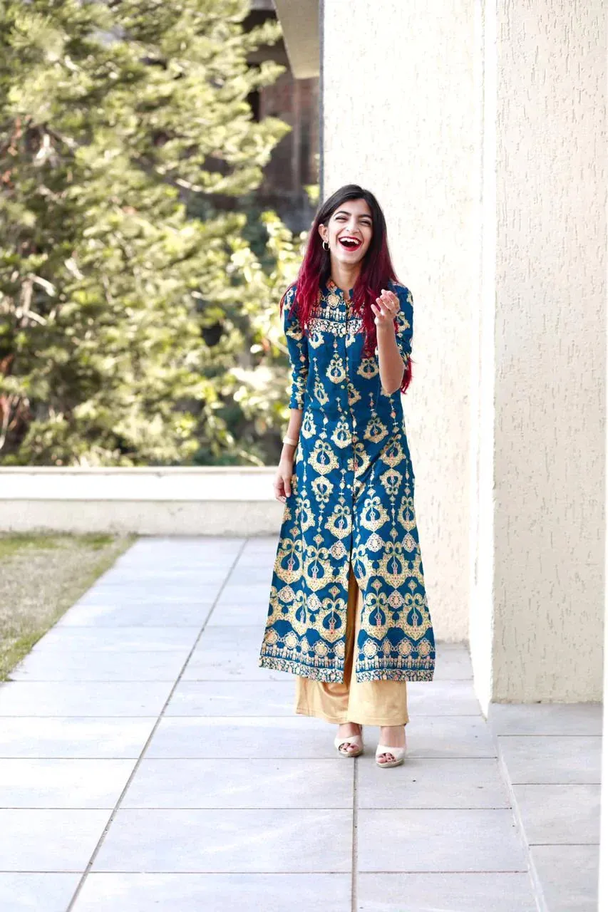Women Teal Blue & Fluorescent Green Printed Straight Kurta